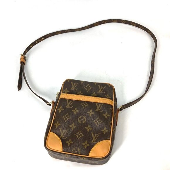 Authenticity Guarantee LOUIS VUITTON M45266 Monogram Danube Crossbody Pochette - Picture 2 of 15